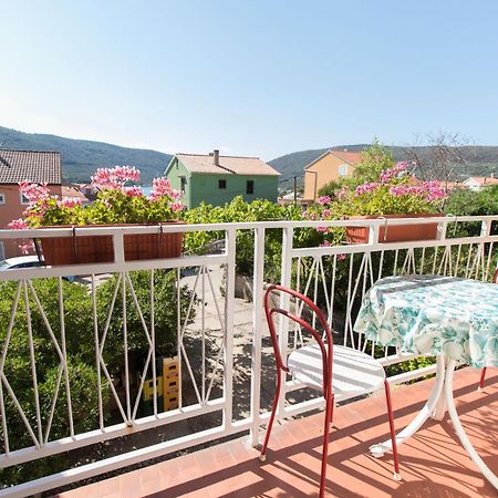 Apartments Marija Cres Exterior photo